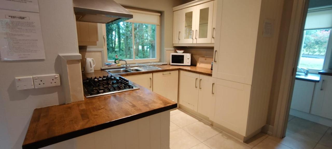 Dunkerron Woods Holiday Homes Кенмар Экстерьер фото